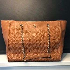 Tory Burch Bryant East West Quilted Tote